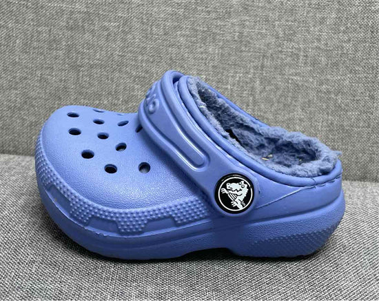 4 Crocs Shoes