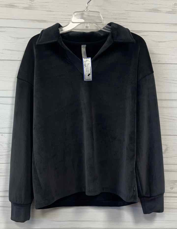 Size L mondetta Shirt