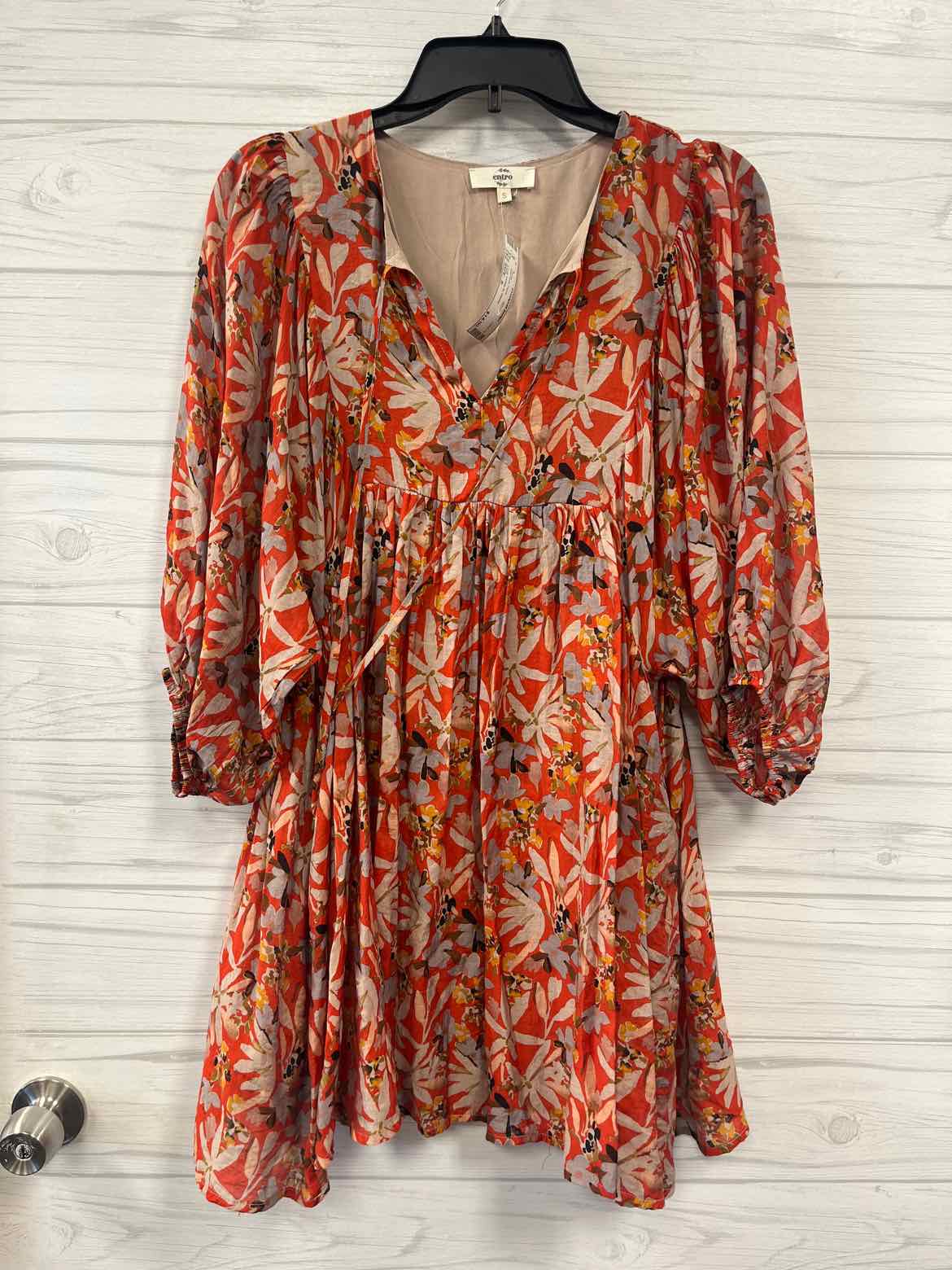 Size S Entro Dress