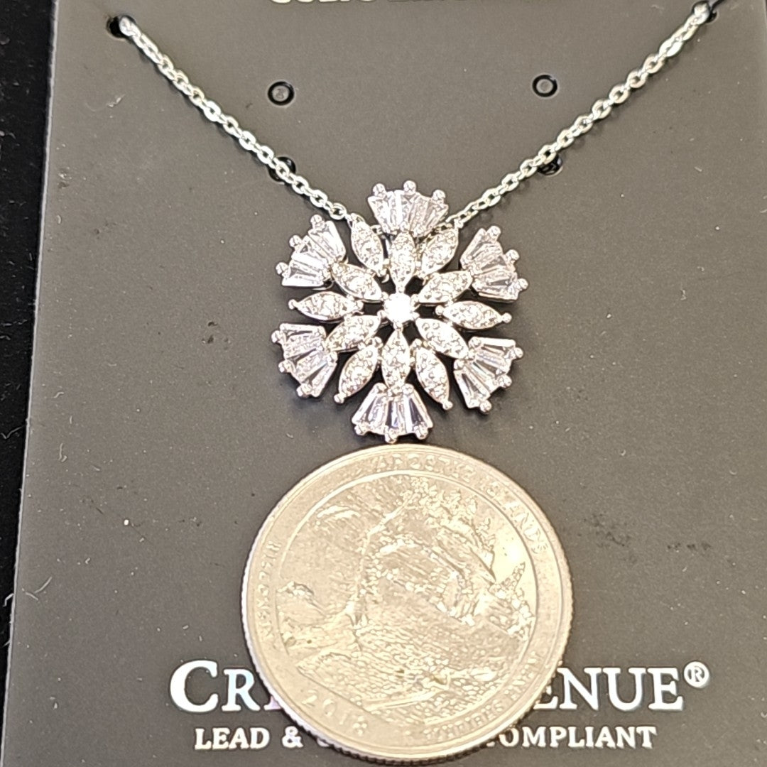 crystal avenue Necklace
