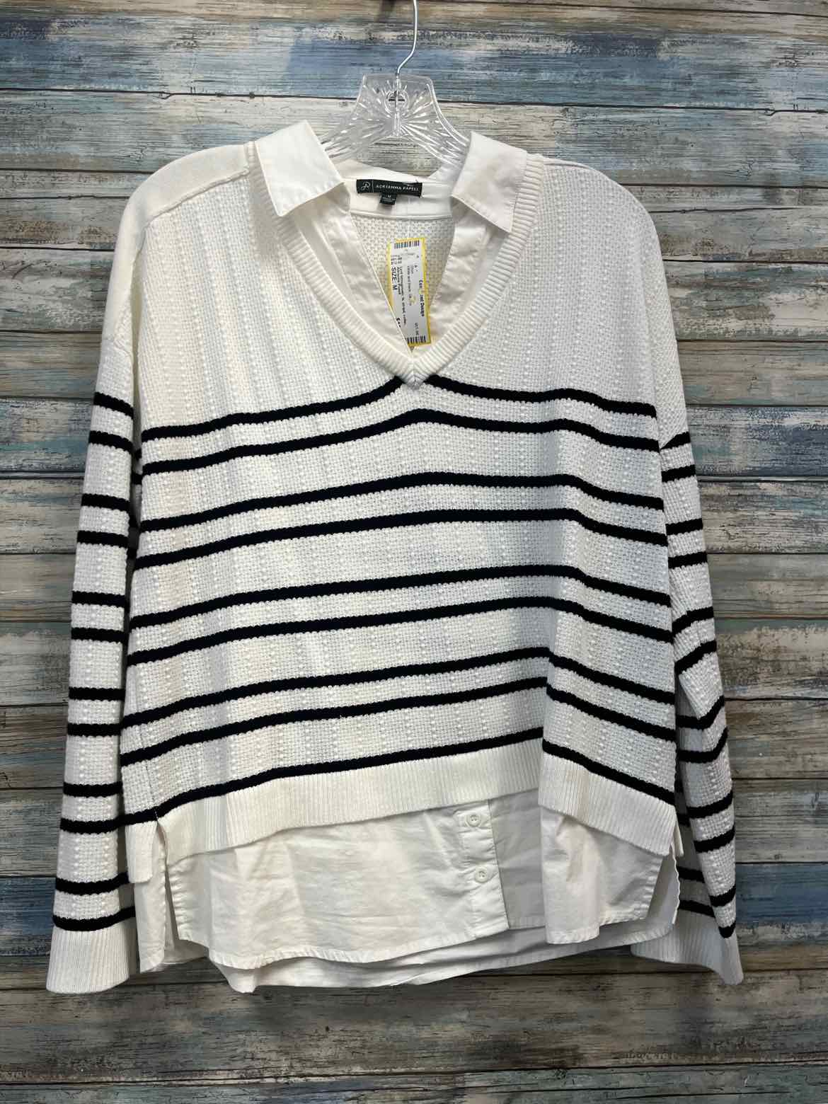 Size M Adrianna Papell Shirt