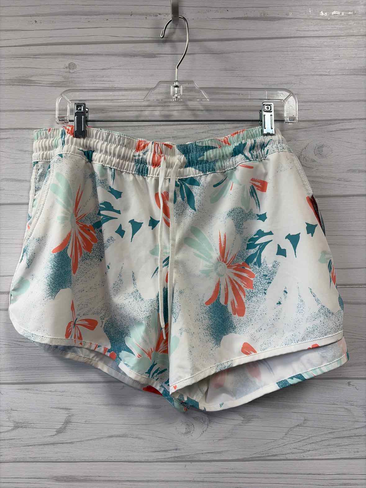 Size XL Columbia Shorts