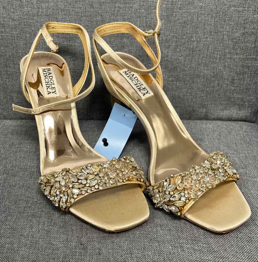 8 Badgley Mischka Shoes
