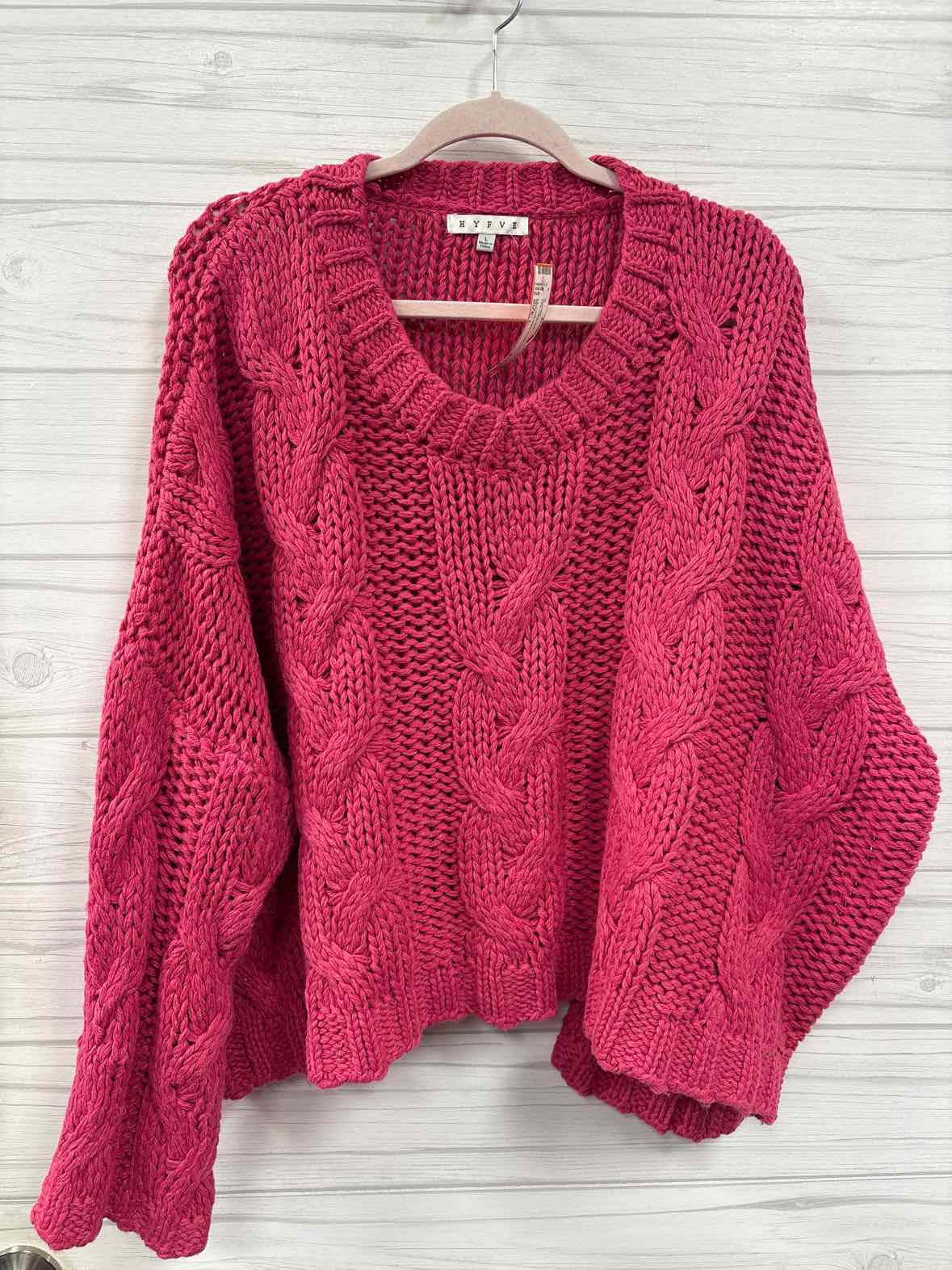 Size L Hyfve Sweater