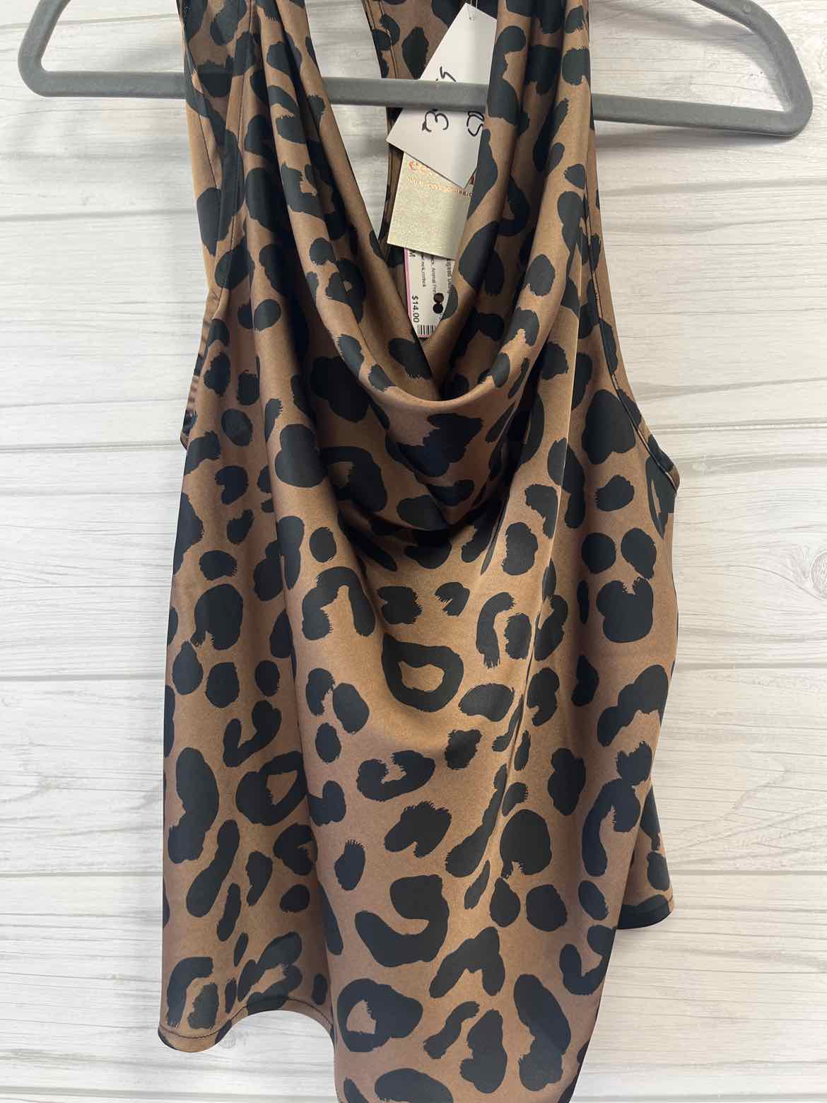 Size M ee:some Tank Top