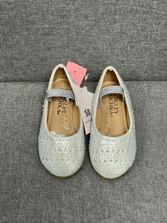 6 Badgley Mischka Shoes/Boots