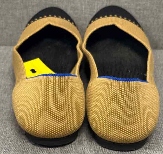 7.5 Rothy's Shoes