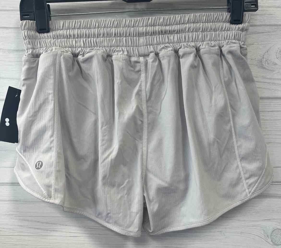 Size 6 Lululemon Shorts