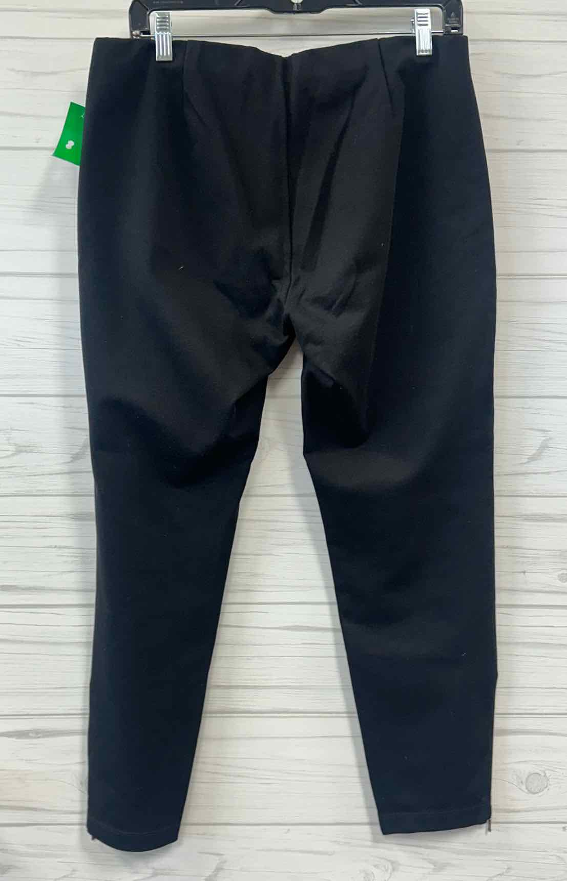 Size M EILEEN FISHER Pants