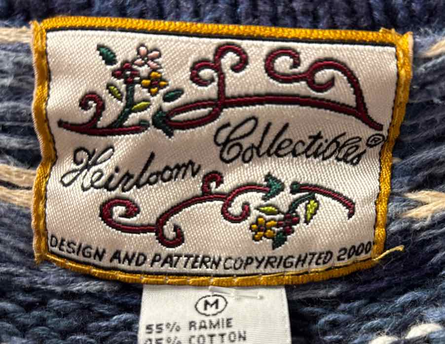 Size M heirloom collectibles Sweater