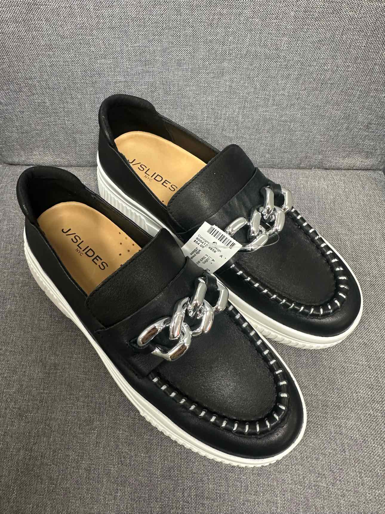 8 J/Slides Loafers