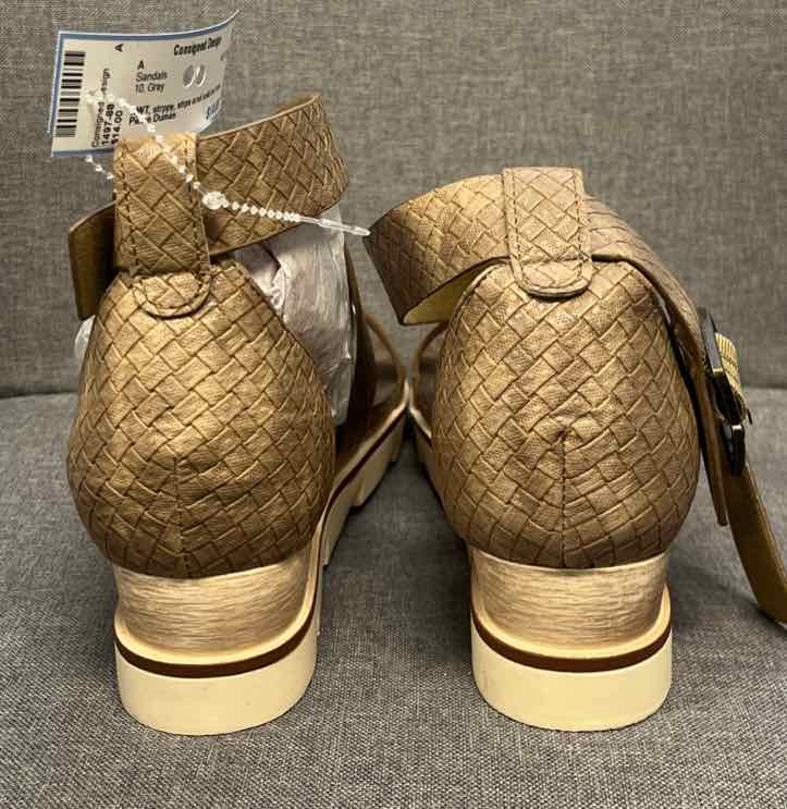 10 Pierre Dumas Sandals