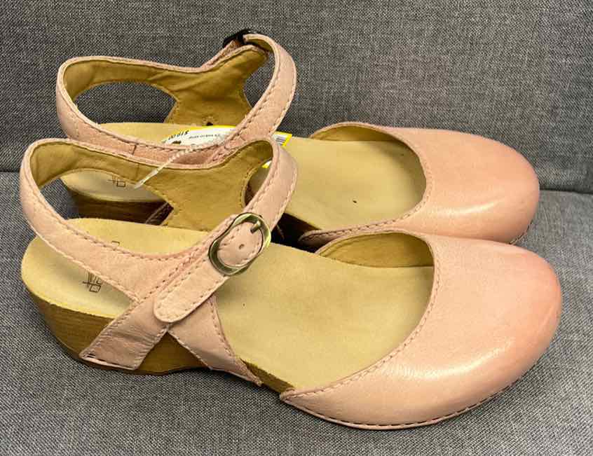40 Dansko Shoes