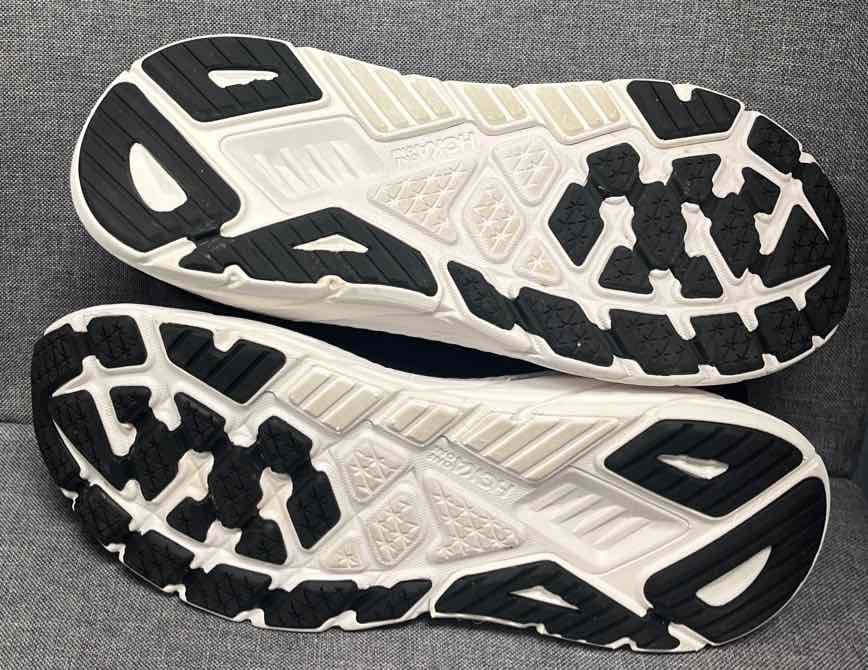 10 Hoka Shoes