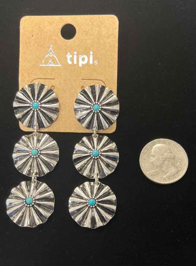 Atipi Earrings