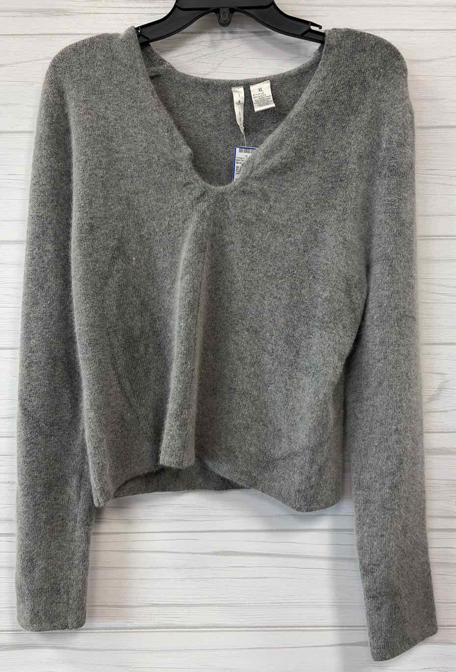 Size XL Twiggy Sweater