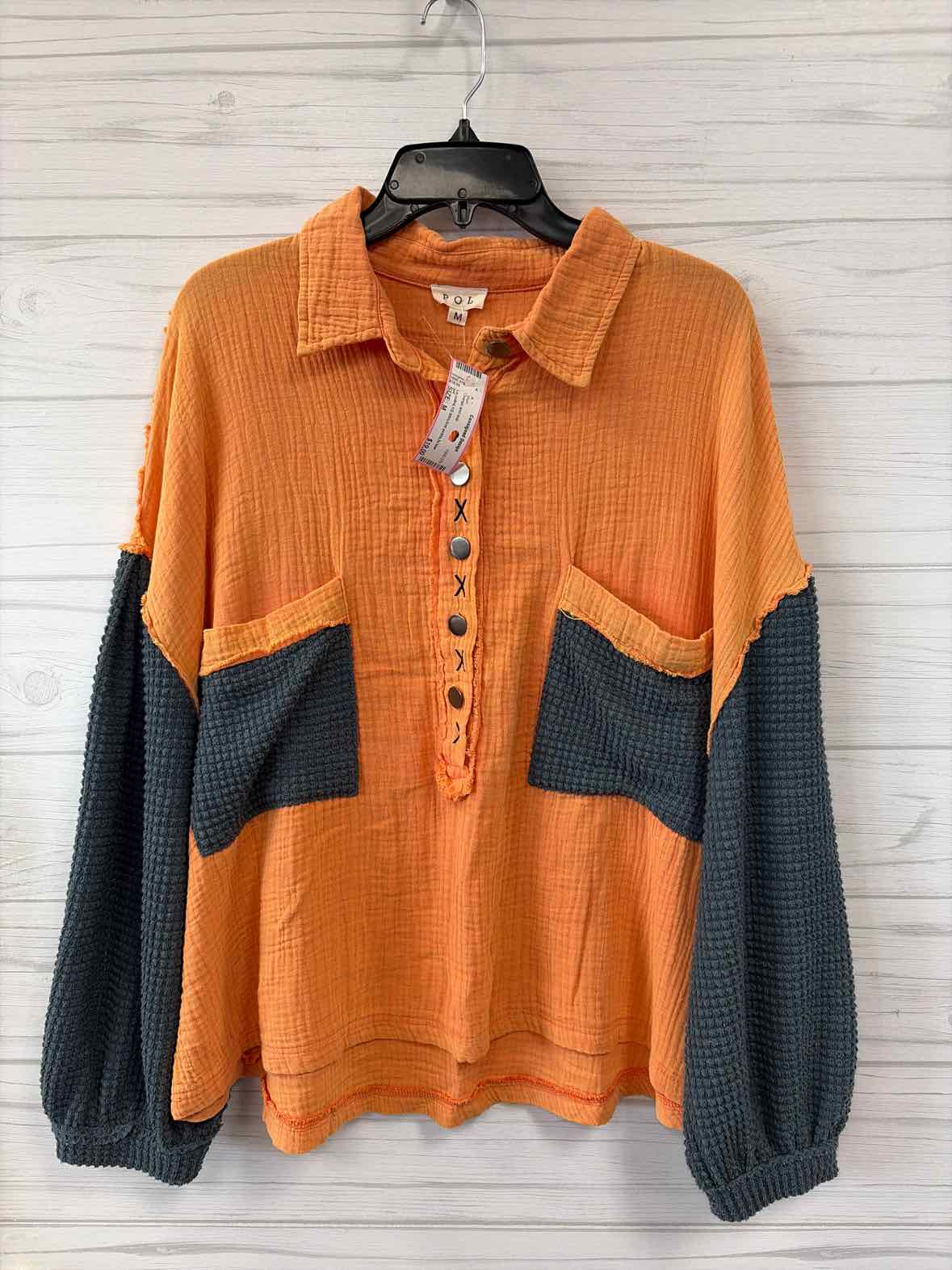 Size M pol Shirt