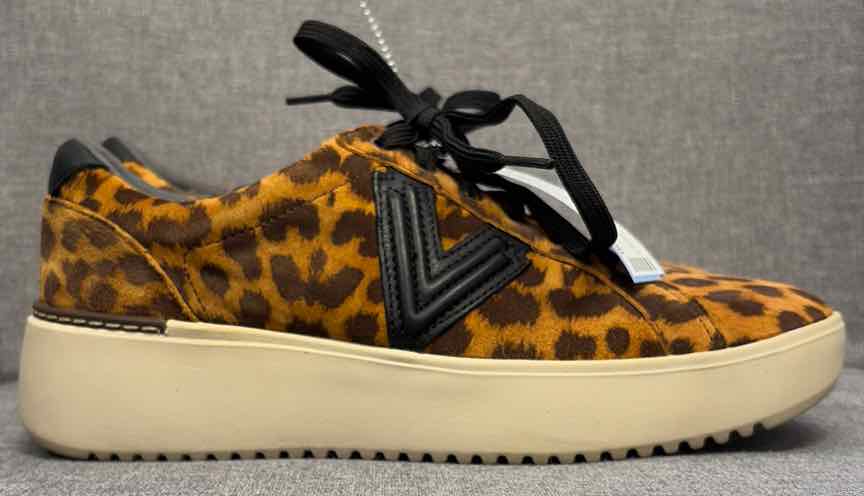 Vionic Sneakers