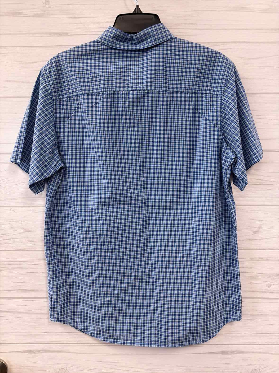 Size S Columbia Shirt