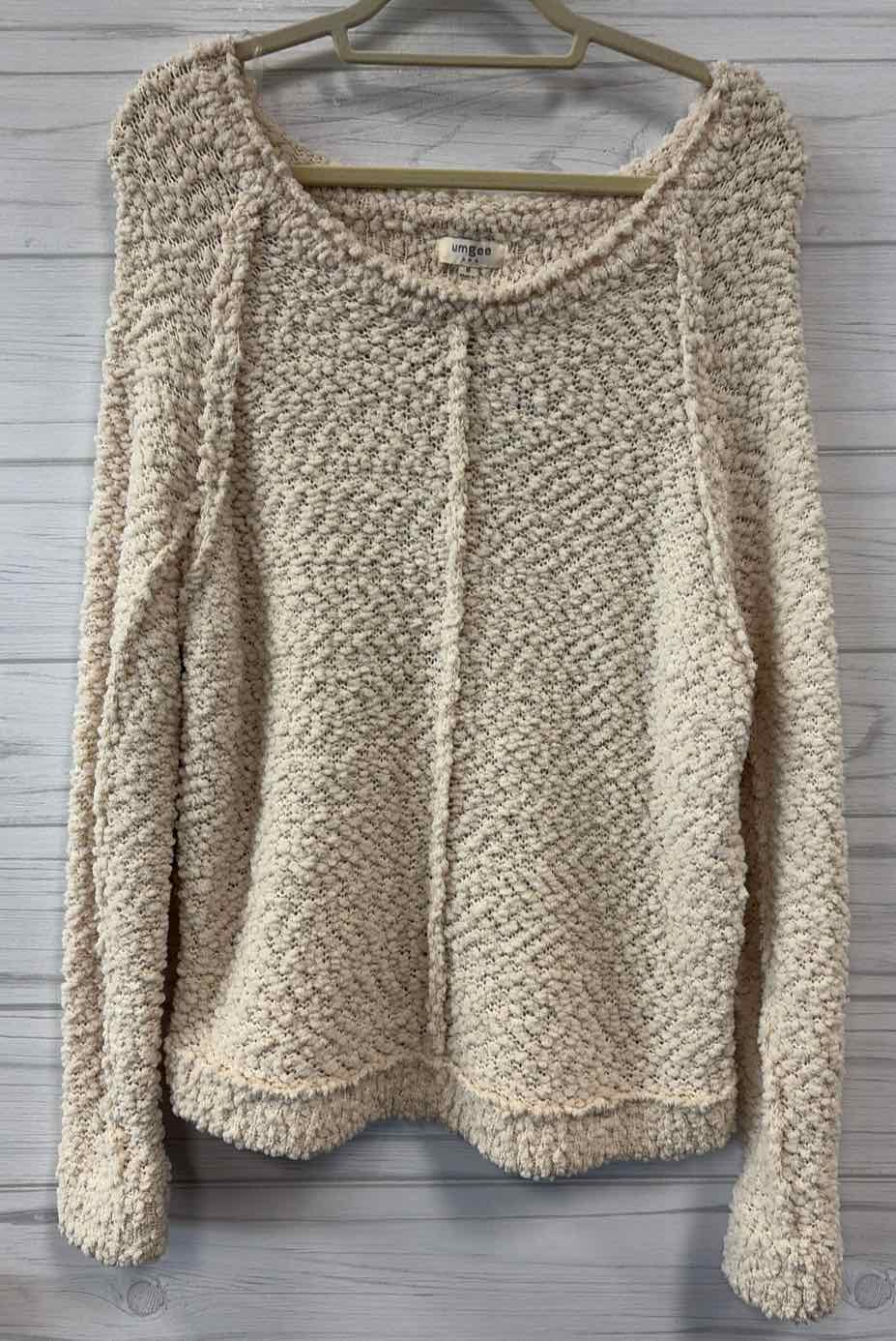 Size M Umgee Sweater