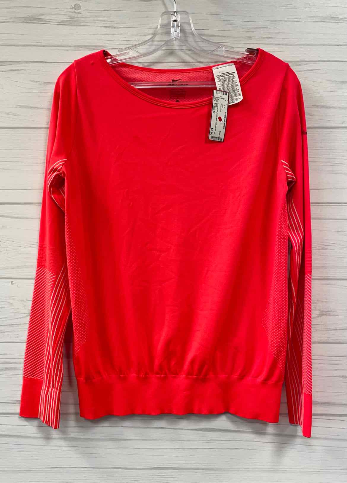 Size M Nike Shirt