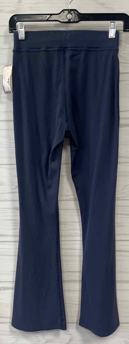 Size S Outdoor Voices Leggings