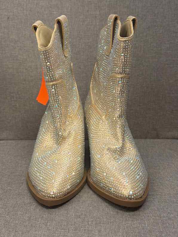 7 Forever Shoes