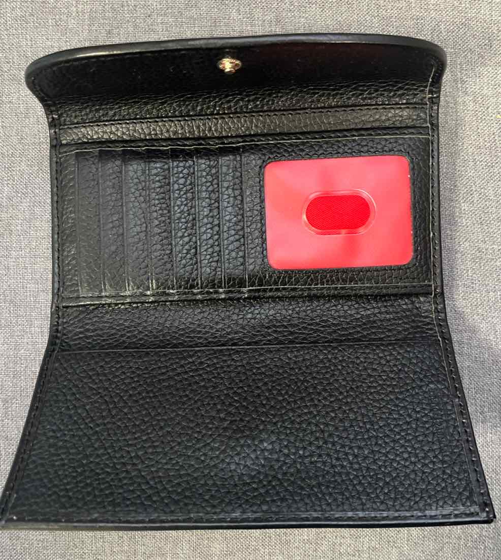 Dooney & Bourke Purse