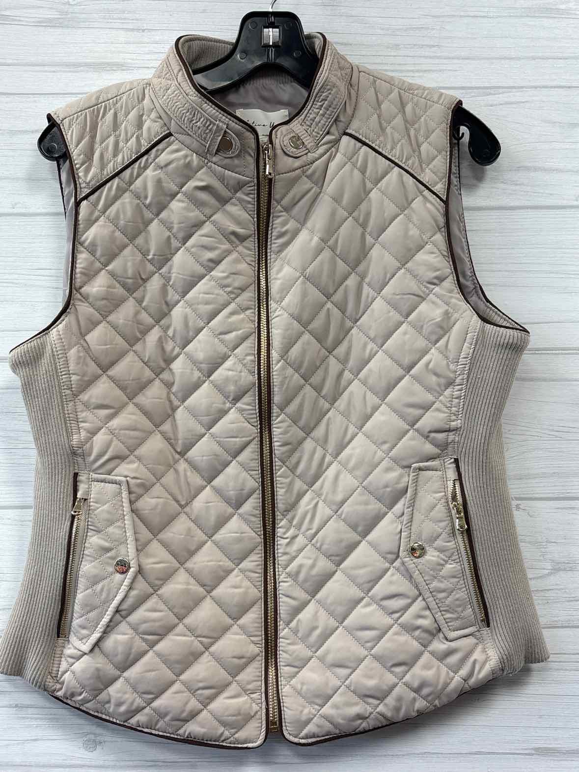 Size L Active USA Vest