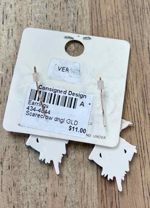 V Earrings