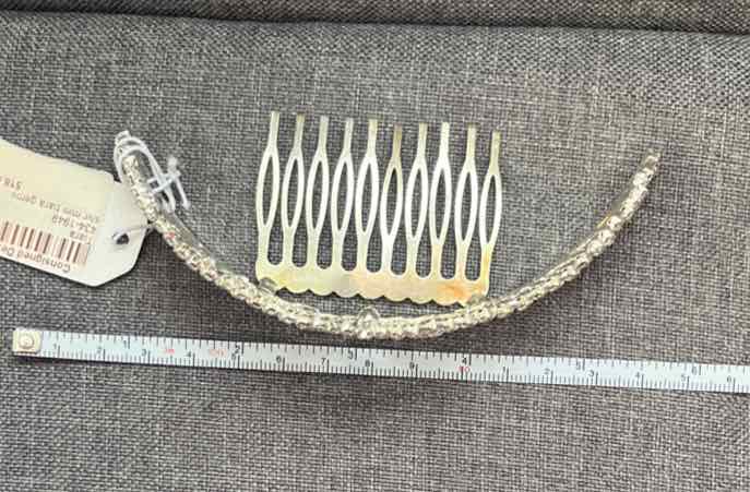 crystal avenue Tiara