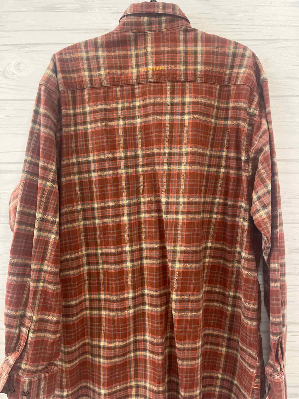Size XL Ariat Shirt