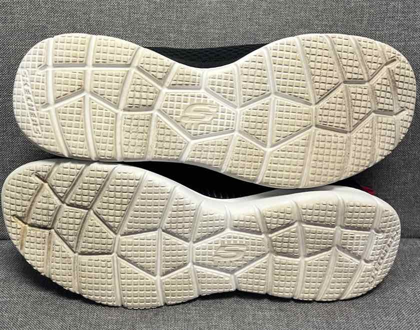 7 skechers Sneakers