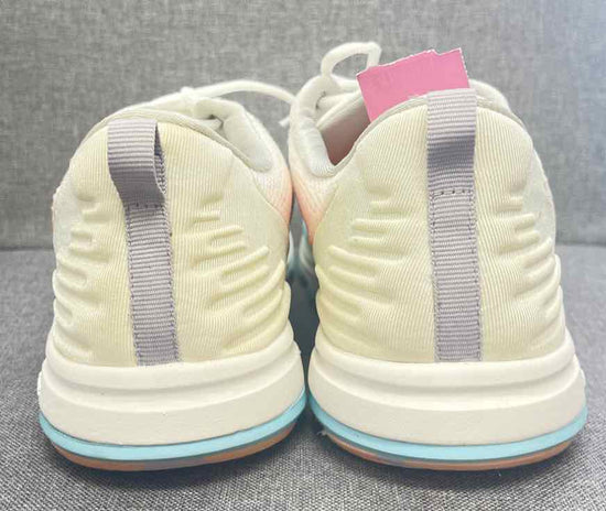 10 RYKA Shoes