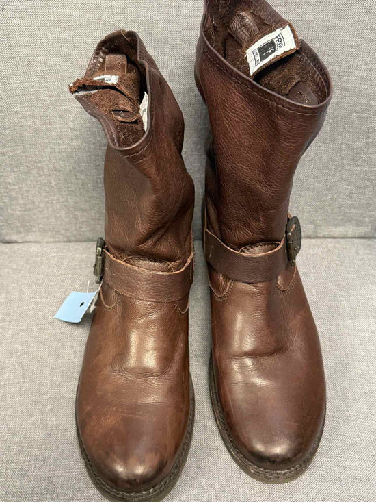 8 FRYE Boots