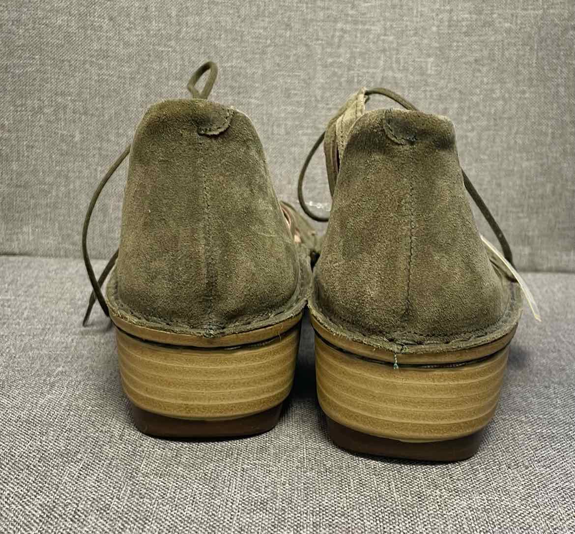 38 NAOT Sandals