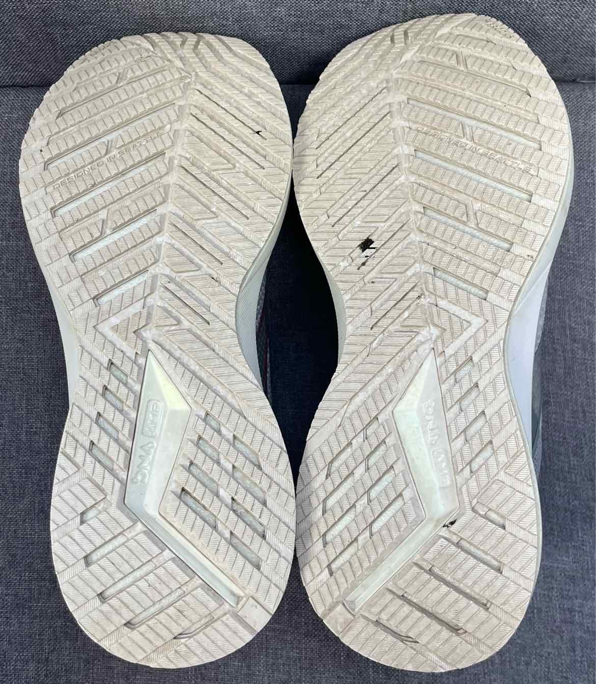 8 Brooks Shoes