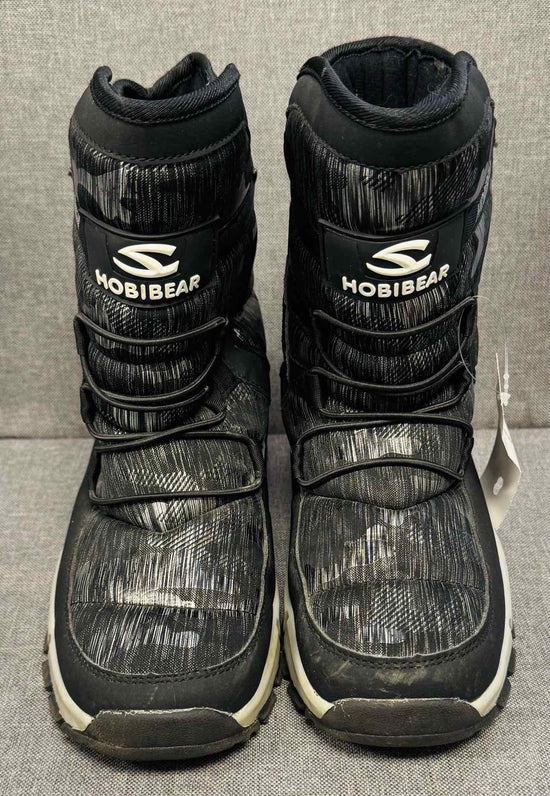 8 Shoes/Boots