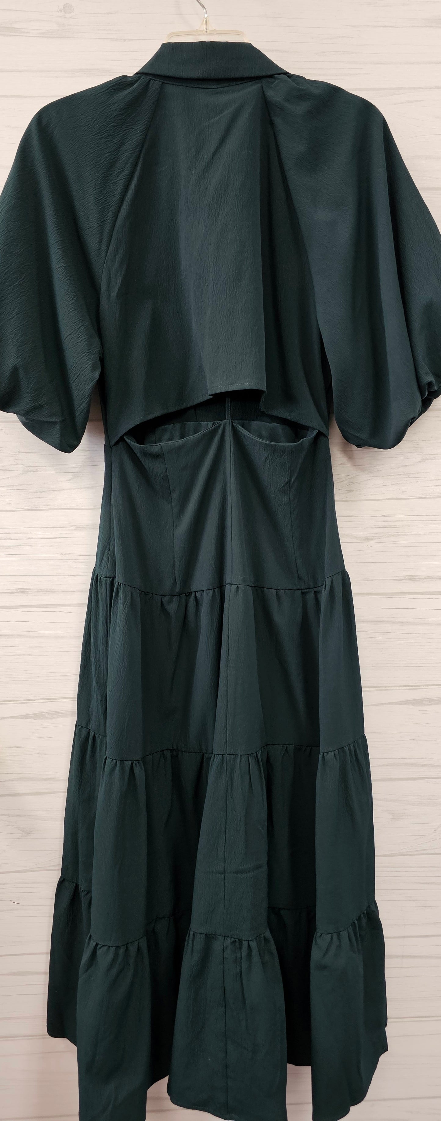 Size M Entro Dress