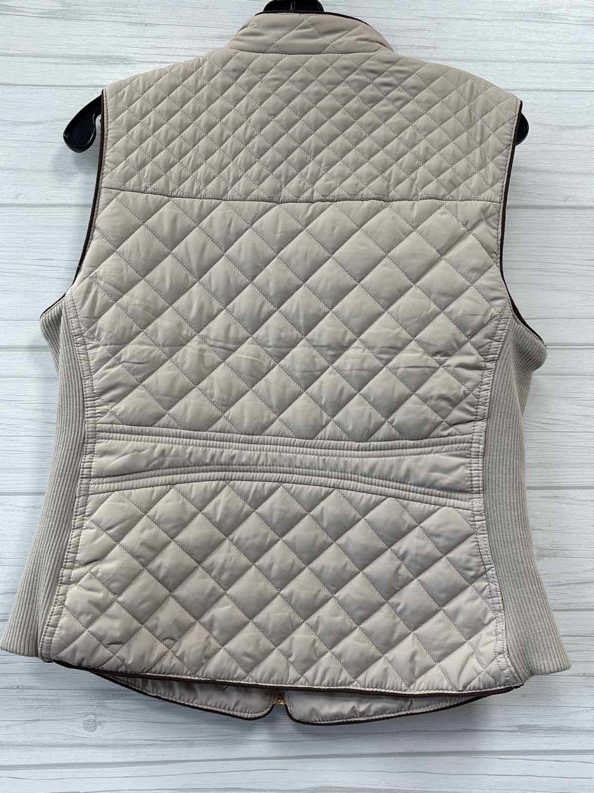 Size L Active USA Vest