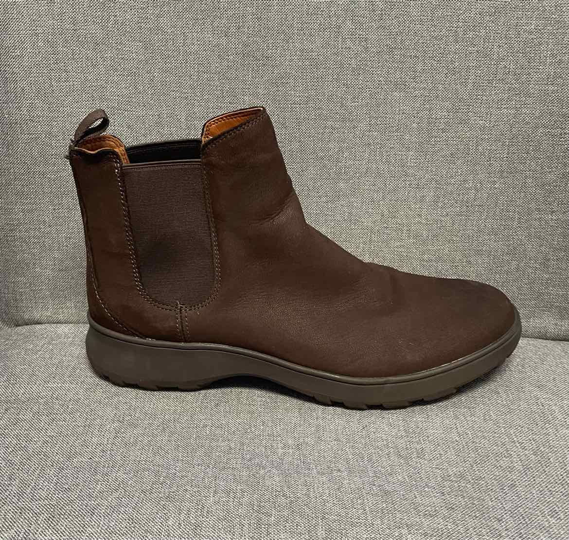 9 Vionic Boots