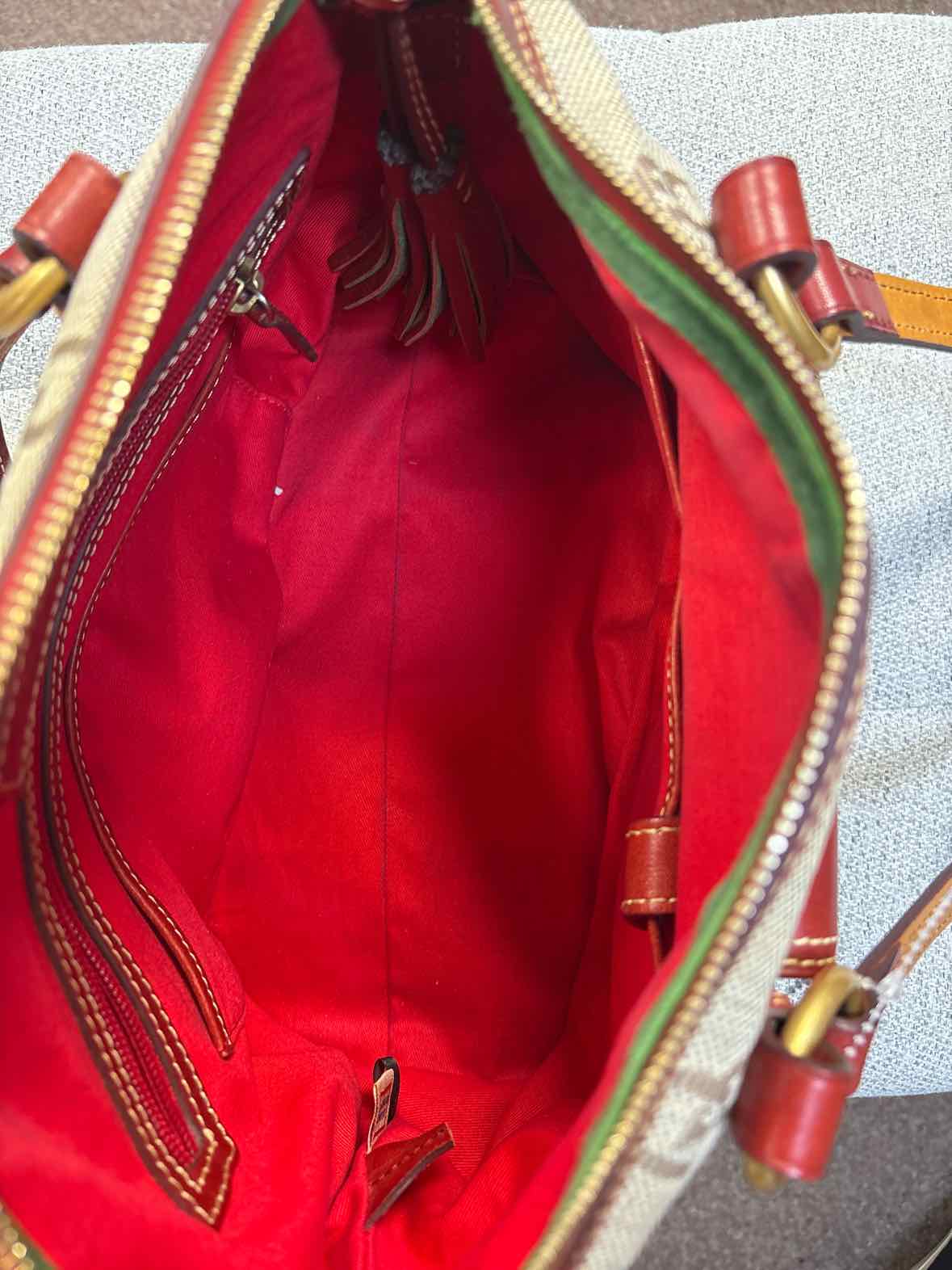 Dooney & Bourke Purse