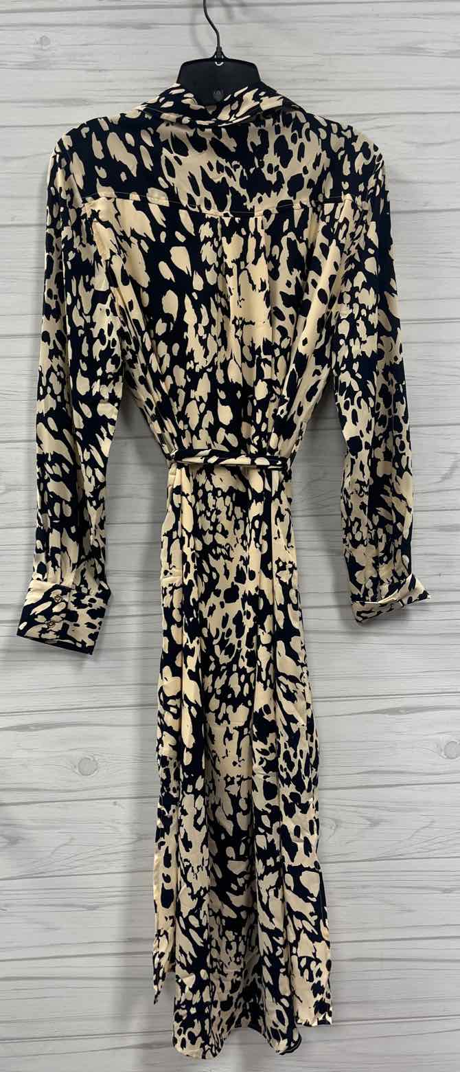 Size M Entro Dress