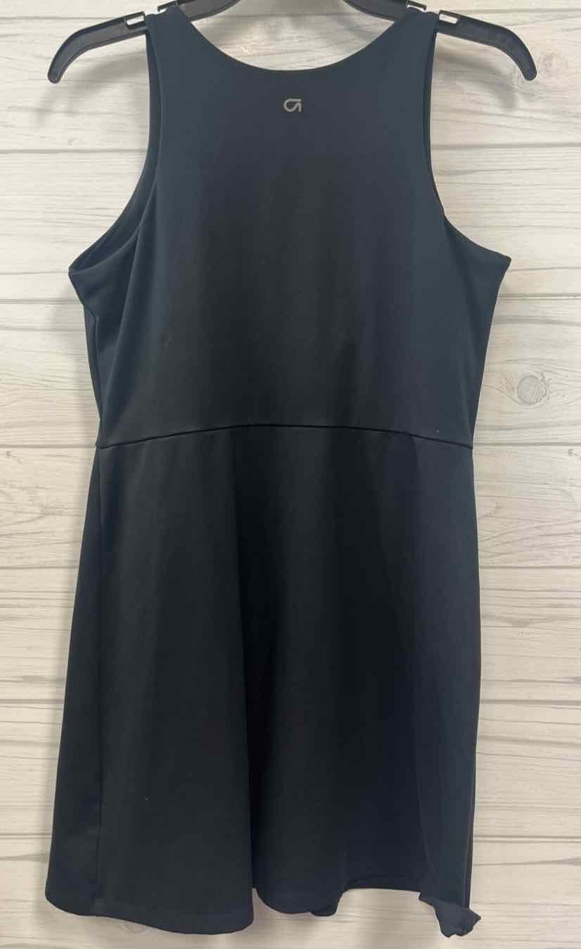 Size M GapFit Dress