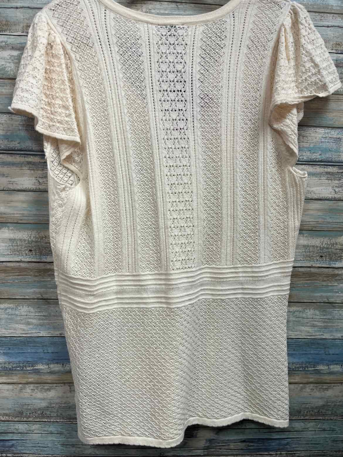 Size 1 Torrid Shirt