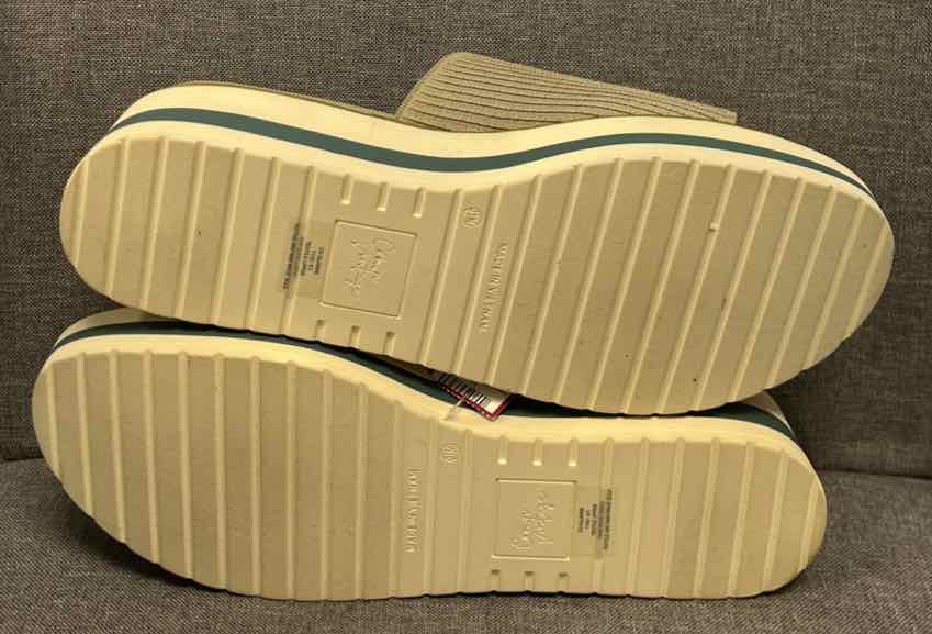 11 crown vintage Shoes