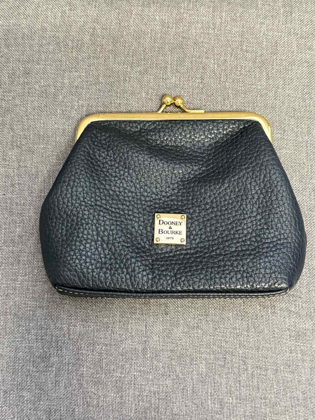 Dooney & Bourke Purse