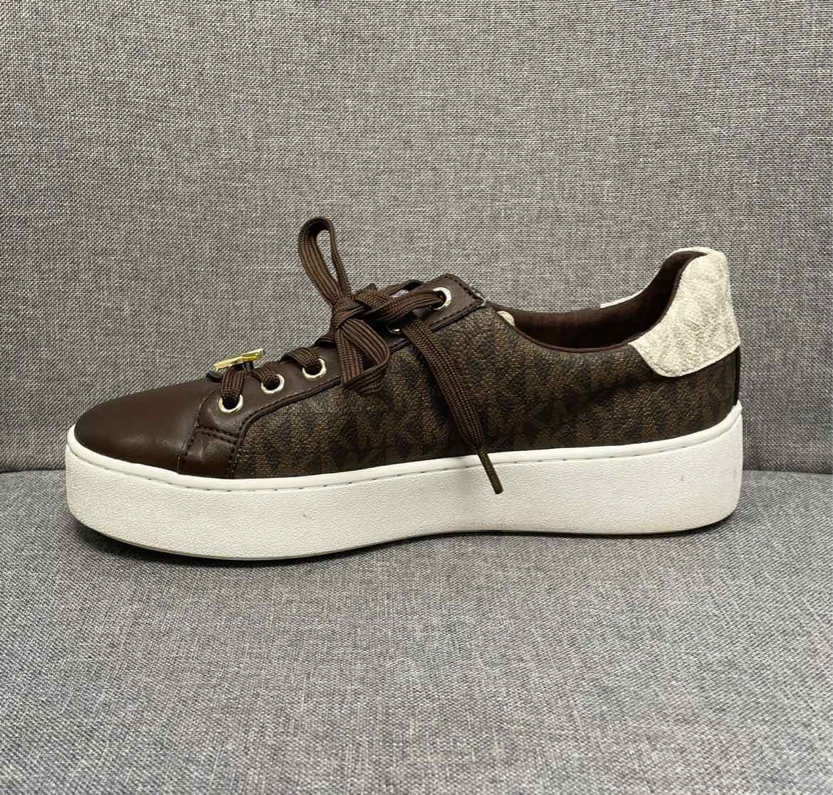 7 Michael Kors Sneakers