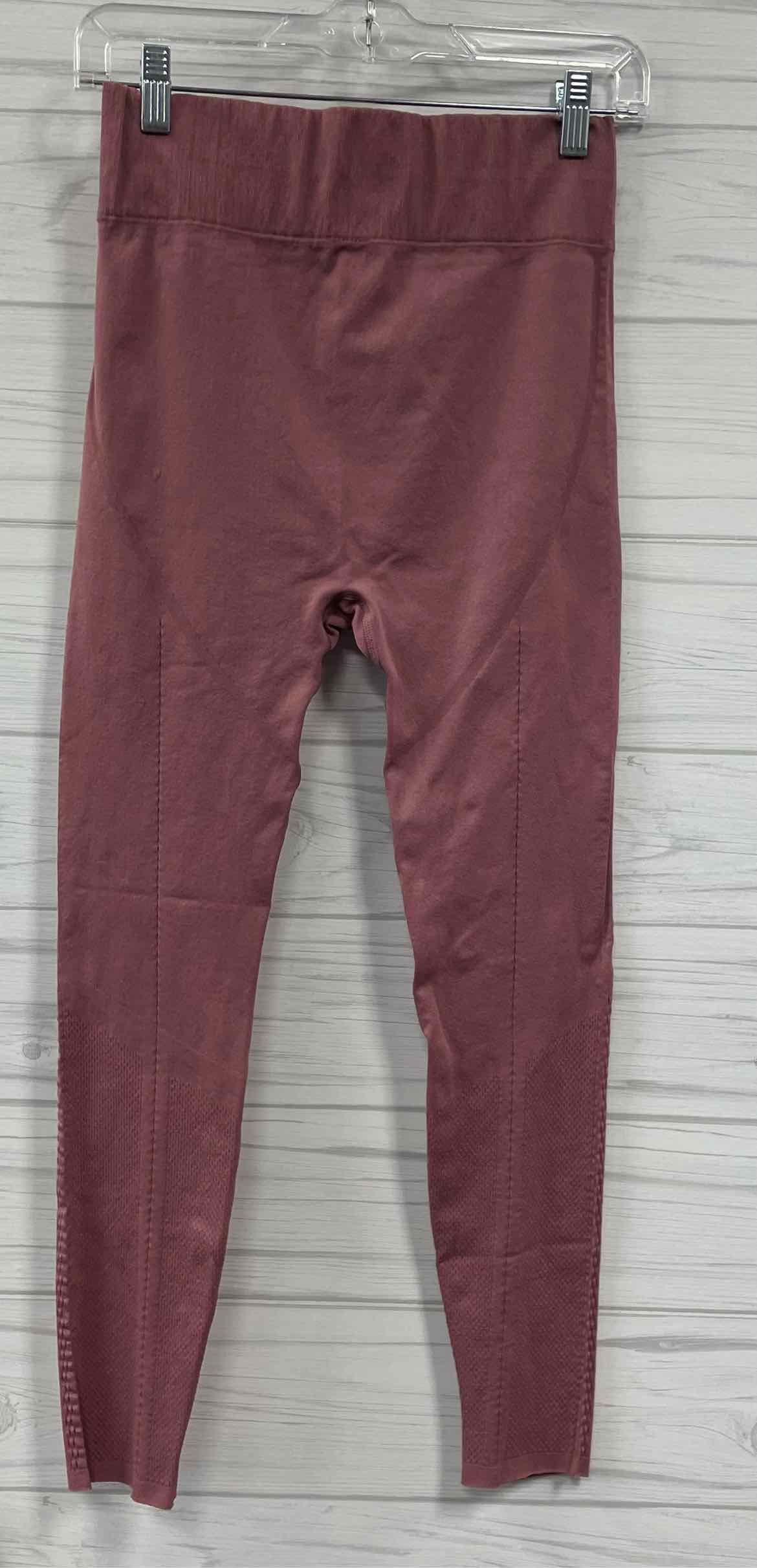 Size L fabletics Leggings