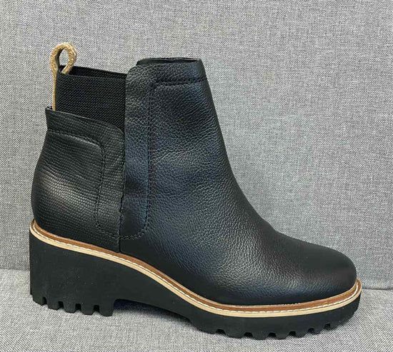 10 Dolce Vita Boots